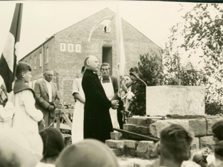 Kloster - Grundsteinlegung 25.1.1953